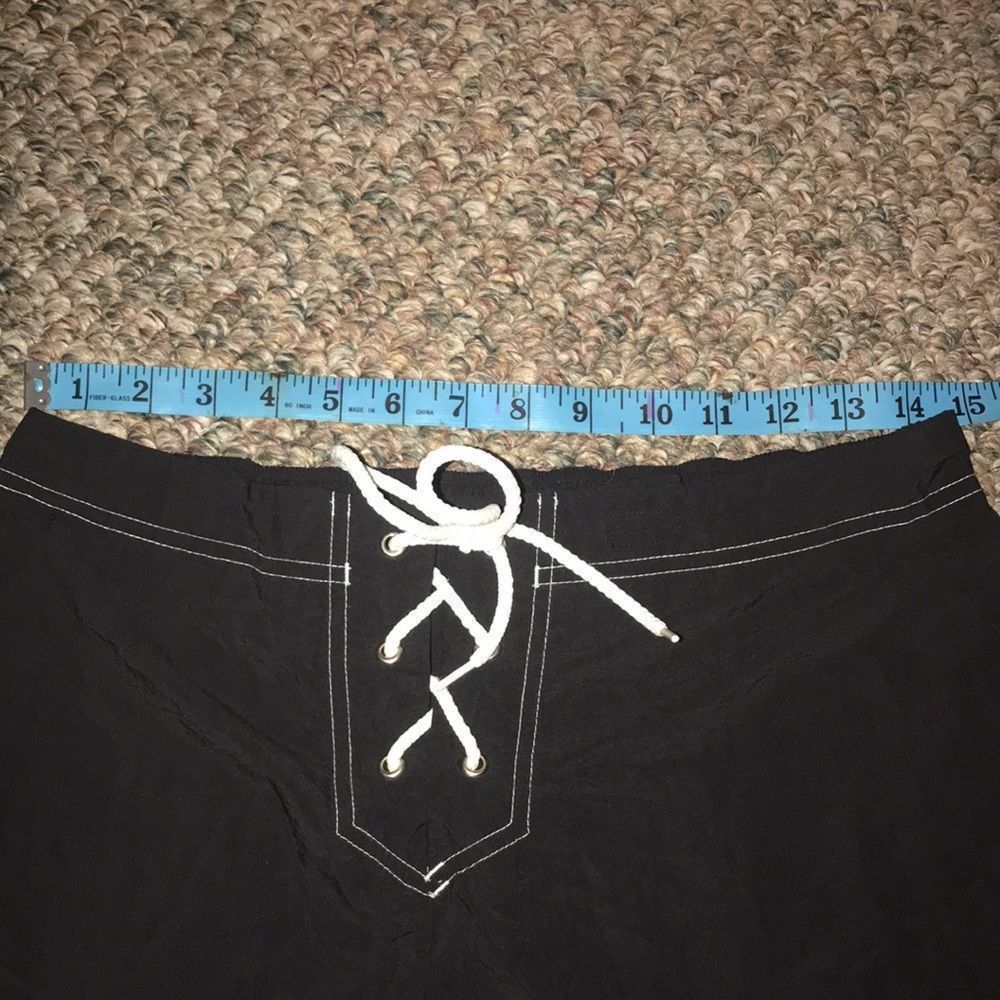 Kathy Ireland Large Nylon Shorts - Picture 5 of 5
